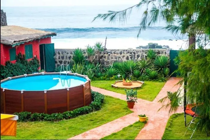 TérangaLux Villa K Ile de Ngor Avec Piscine et Vue Mer Dakar