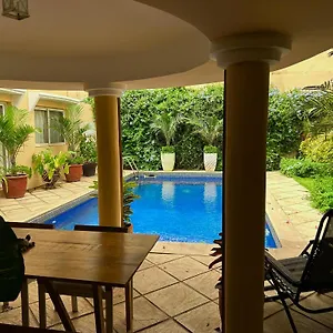 Two Bedroom With Private Swimming Pool And Garden In Almadies Dakar